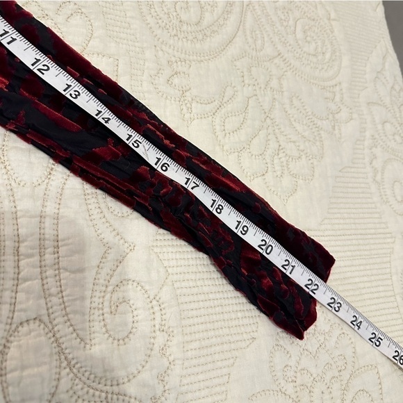 Vera Wang lingerie style black long sleeve semi-sheer blouse red velvet details - Picture 9 of 11